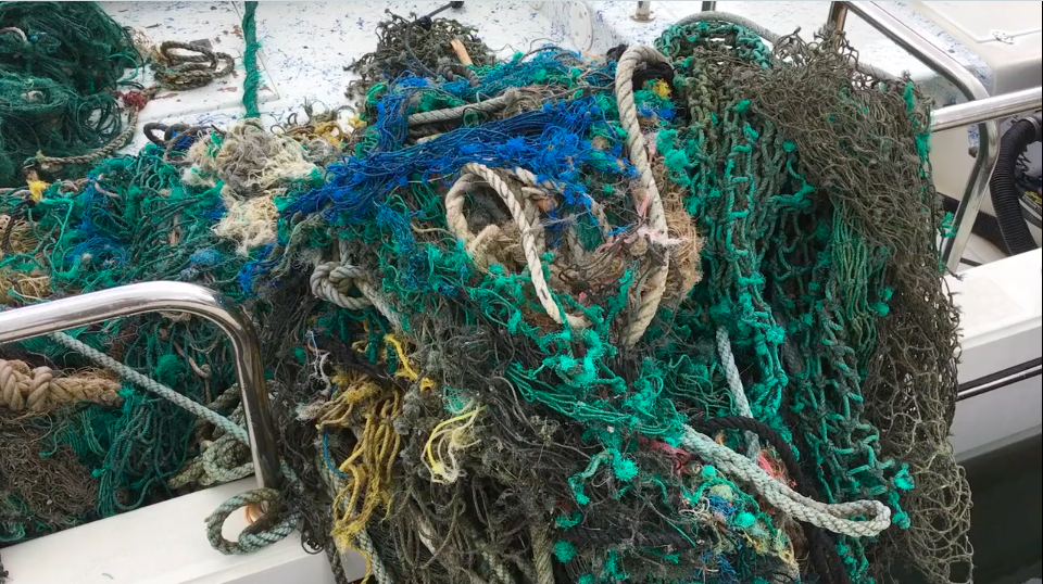 Division of Conservation and Resources Enforcement  Large Net Mass Removed  From “Pops” Off Waikiki; Impossible To Determine If 4,000 Pounds Of Netting  Is From Off-Shore Net Mass
