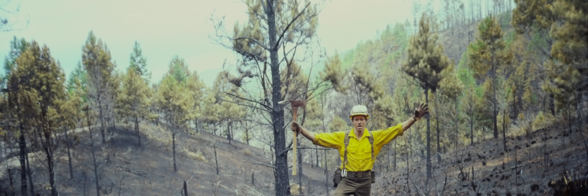 Dave Smith fighting a fire