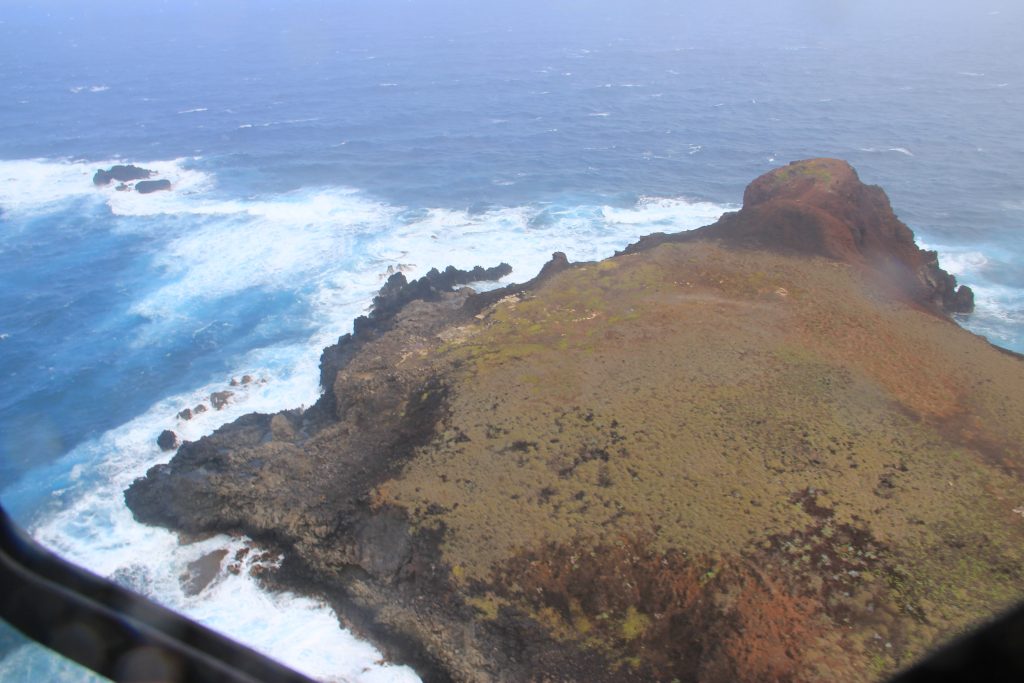 aerial image of kaohikaipu islet