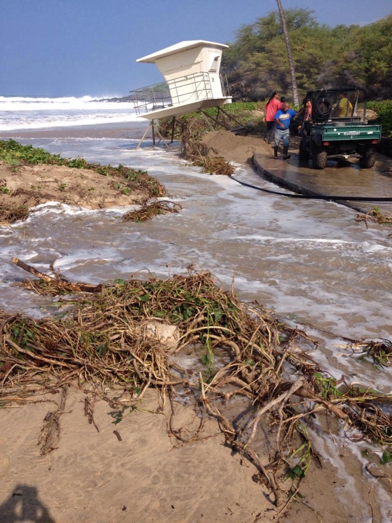 Hapuna Wave Damage